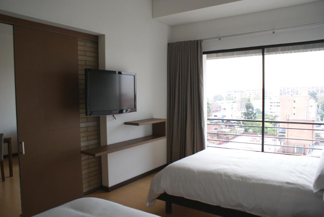 Hotel Viaggio Nueve Tres Μπογκοτά Εξωτερικό φωτογραφία