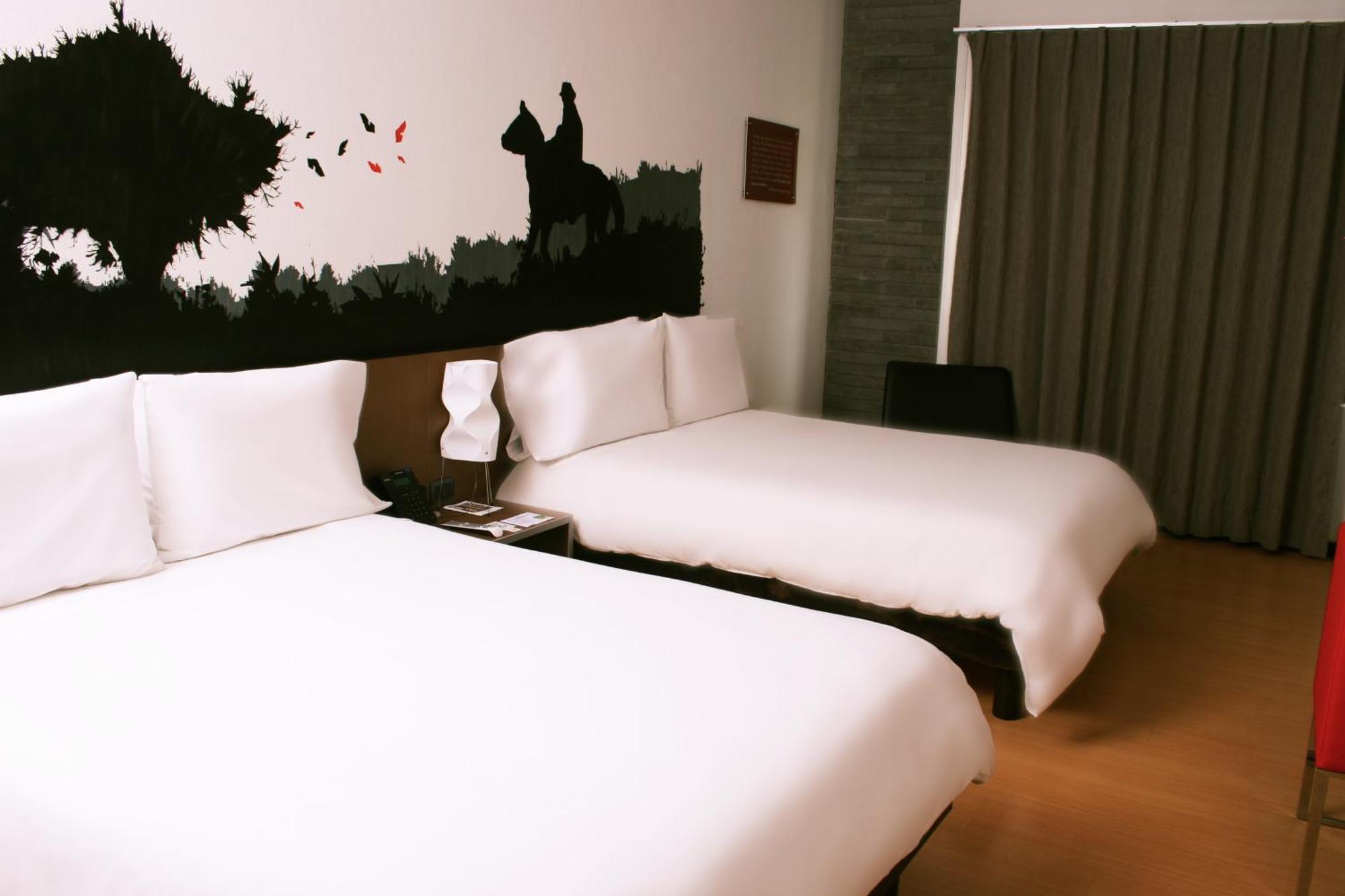 Hotel Viaggio Nueve Tres Μπογκοτά Εξωτερικό φωτογραφία