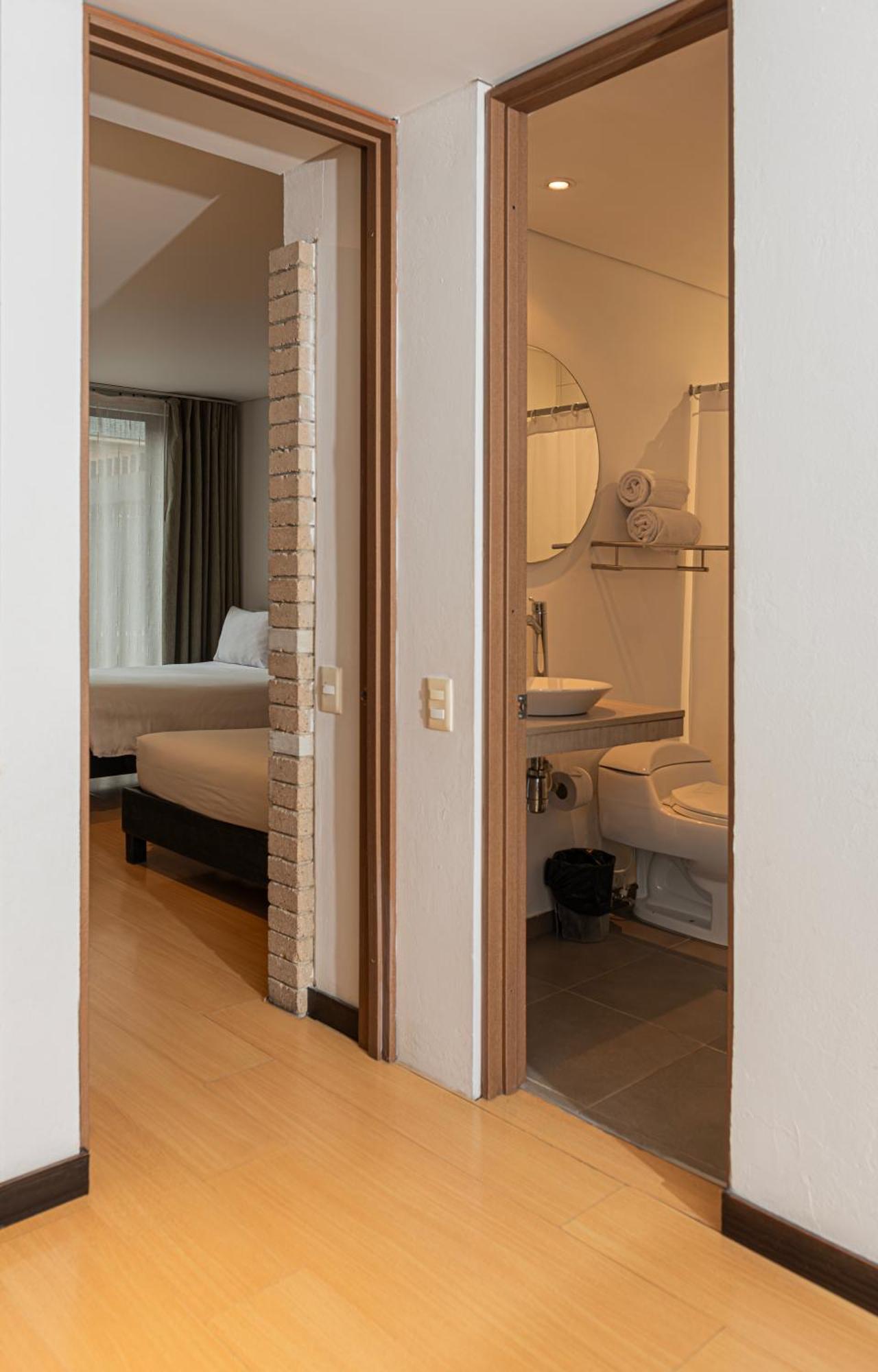 Hotel Viaggio Nueve Tres Μπογκοτά Εξωτερικό φωτογραφία